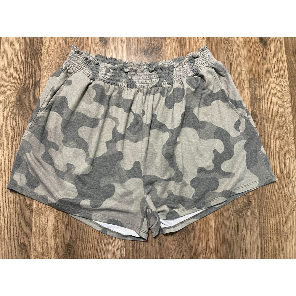 T4T Shorts, Women's Plus Size XXL, Green, Camouflage, Pull On